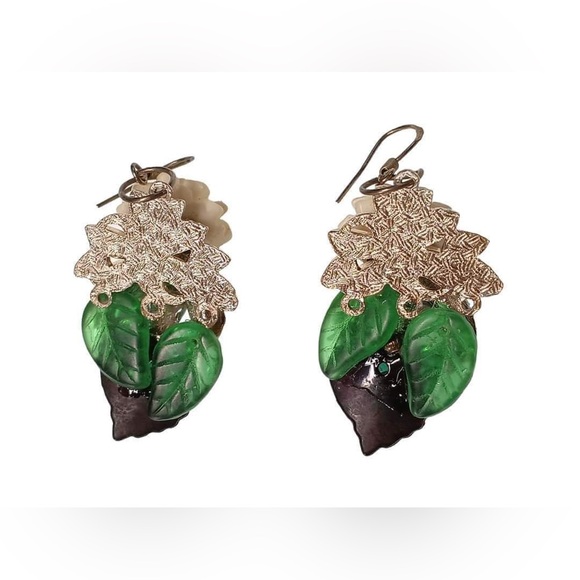 Vintage sterling upcycled assemblage dangle earrings. Earring hooks are stamped - Picture 5 of 5